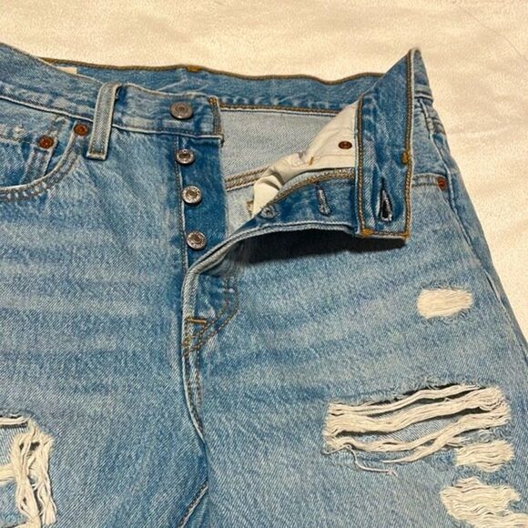 Levi’s Premium- 501 S High Rise Skinny Distressed Raw Hem Big E Jeans- Size 26 - Picture 7 of 16